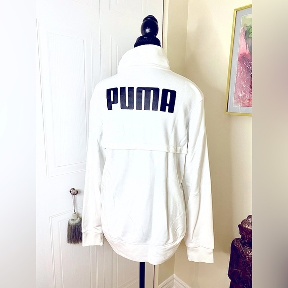 Puma full zip sweatshirt w/ shorter front,  longer back. Pockets. White & black. - Picture 3 of 11